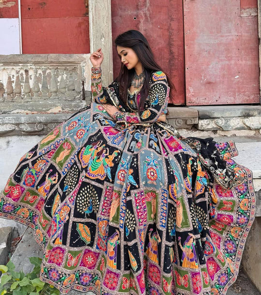 Navratri Special Muslin Cotton Lehenga Choli with Real Mirror Work, Digital Print & Georgette Dupatta – Festive Ethnic Wear