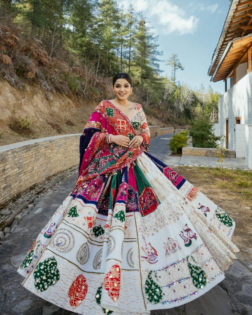 Designer Muslin Cotton Lehenga Choli with Digital Print, Real Mirror Work & Dupatta – Festive Indian Outfit for Navratri and Weddings