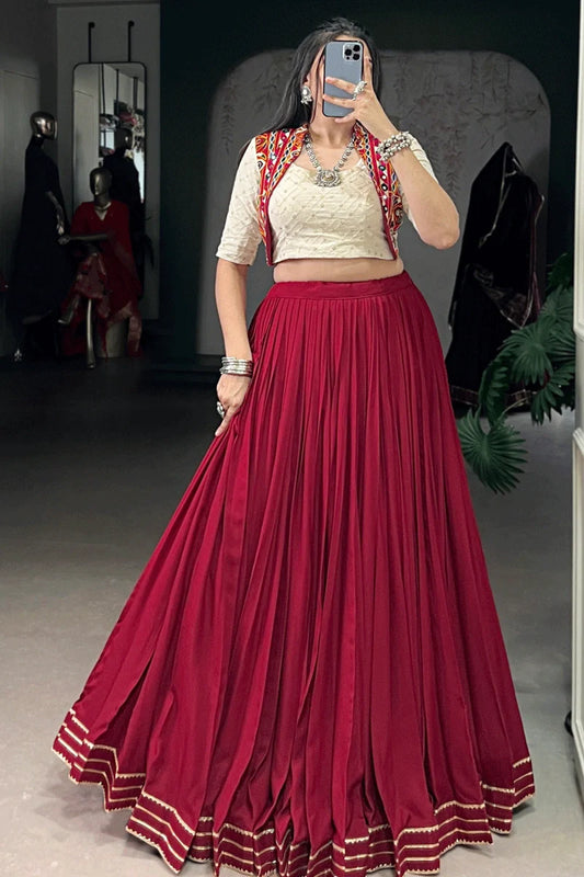 Navratri Special Fully Stitched Lehenga With Gamthi Work Blouse