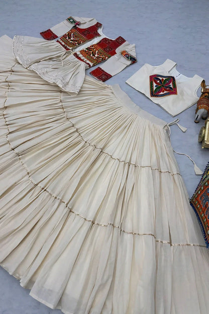 Navratri special Heavy Flair Lehenga With Gamthi Work Koti