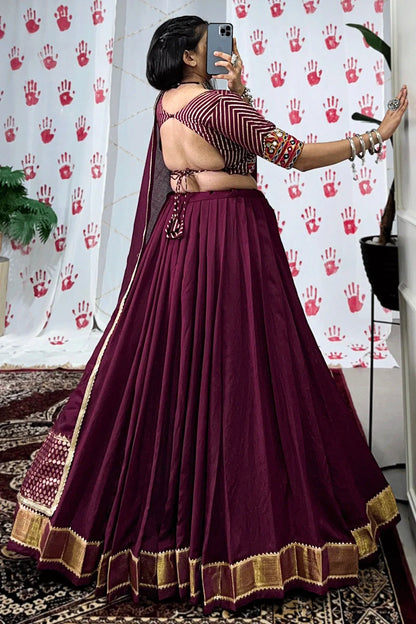 Fully Stitched Ghagra Choli For Navratri