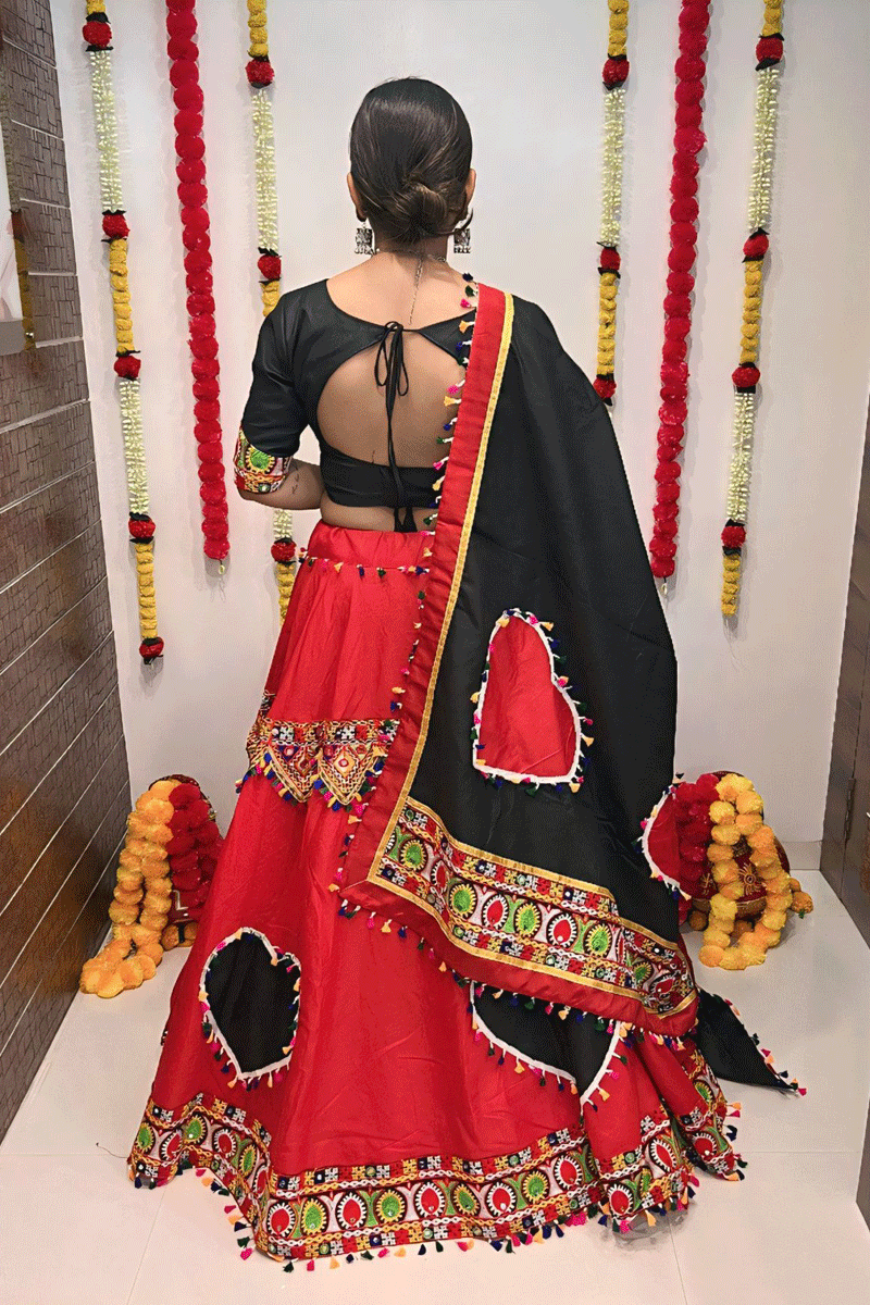 Red And Black Colour Gamthi Work Chaniya Choli For Garba