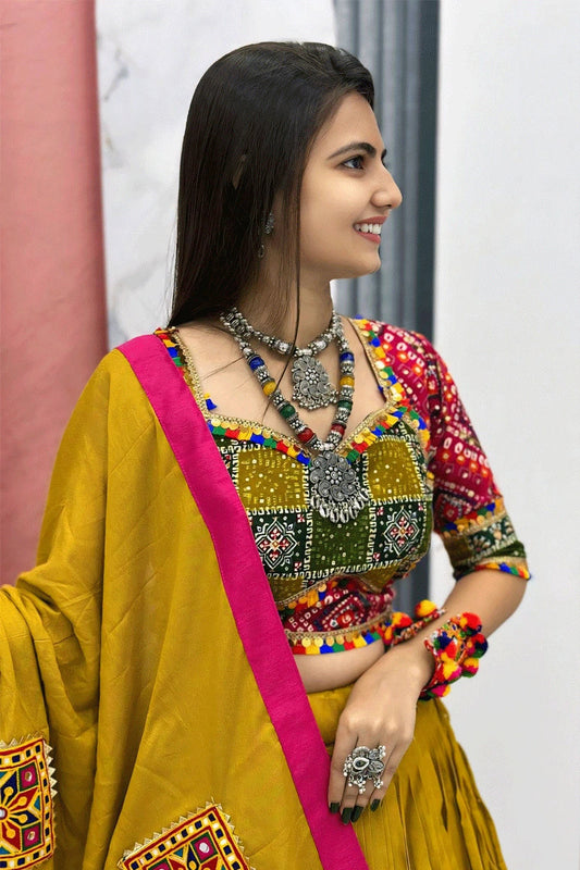 Yellow Lehenga Choli With Bandhani Blouse Design For Garba