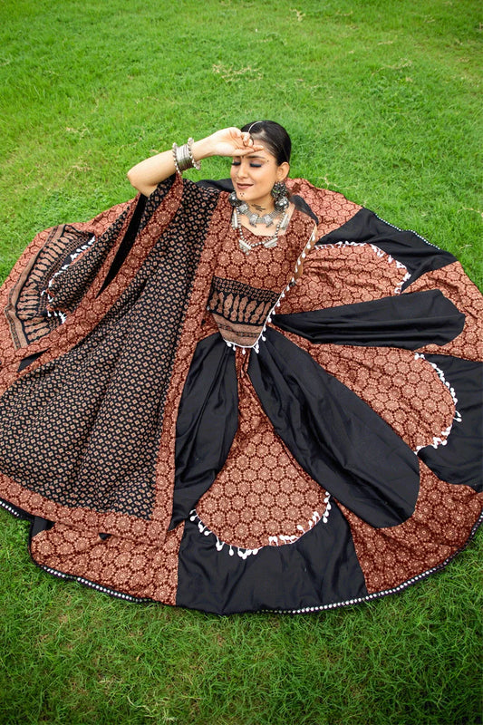 New Style Maroon Rajwadi Lehenga Choli For Navratri