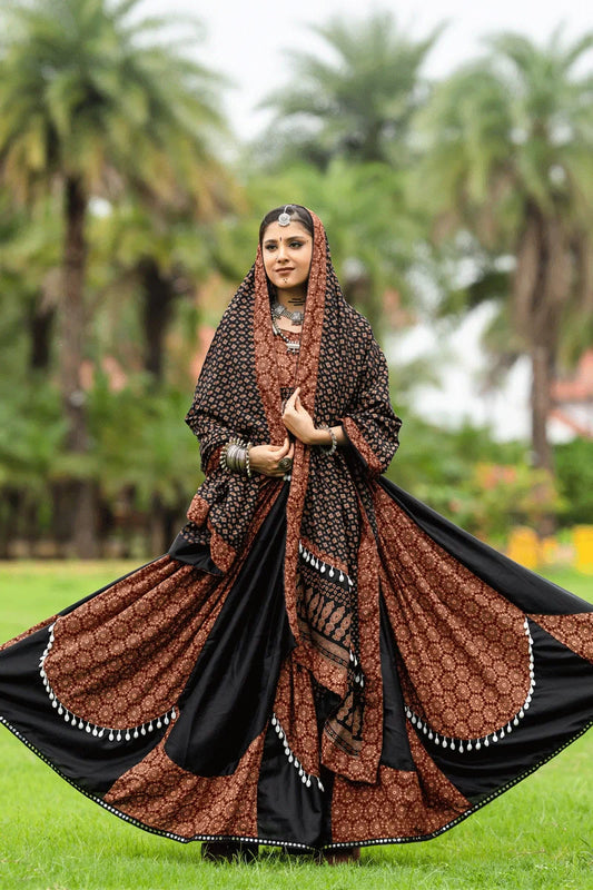 New Style Maroon Rajwadi Lehenga Choli For Navratri