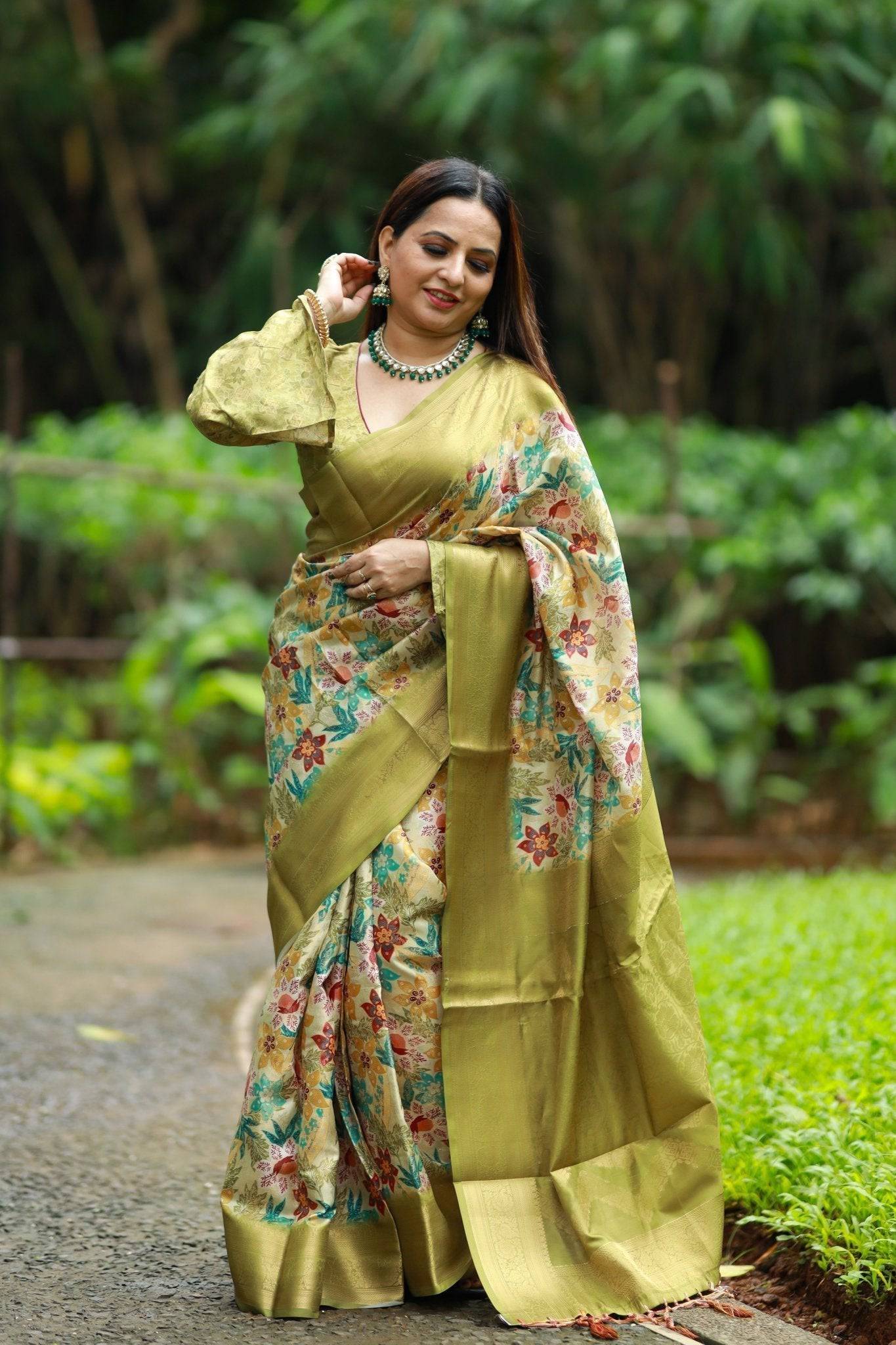 Pure Banarasi Silk Saree Weaved With Golden Zari Comes With Tassels - Fashion Dream Studio