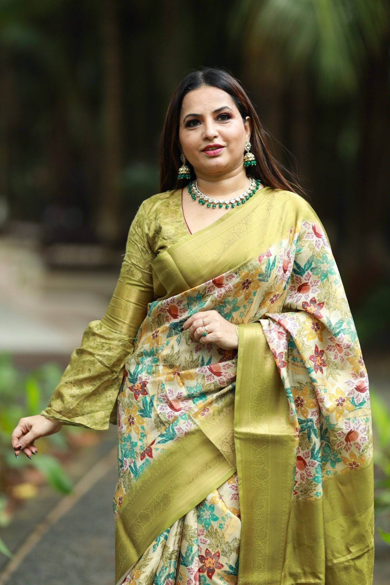 Pure Banarasi Silk Saree Weaved With Golden Zari Comes With Tassels - Fashion Dream Studio