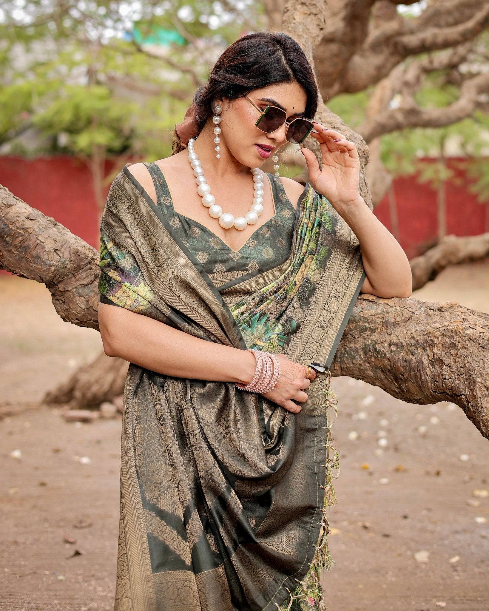 Pure Banarasi Silk Saree Weaved With Golden Zari Comes With Tassels - Fashion Dream Studio