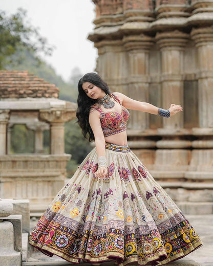 Gujarati Navratri Garba Lehenga Choli Set with Real Mirror Work, Digital Print & Gota Zari Lace – Festive Ethnic Lehenga Outfit