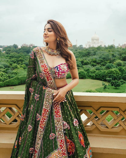 Traditional Navratri Lehenga Choli with Muslin Cotton Fabric, Digital Print & Real Mirror Work – Festive Wear