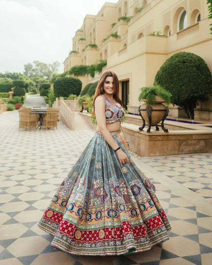 Gujarati Navratri Garba Lehenga Choli with Digital Print & Real Mirror Work – Festive Muslin Cotton Lehenga Set for Women