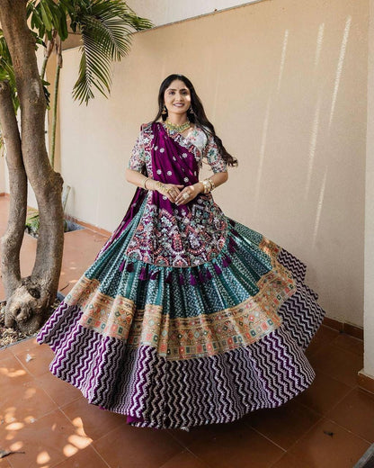 Gujarati Navratri Garba Outfit Mirror Work Lehenga Choli with Digital Print & Resham Lace – Festive Ethnic Muslin Cotton Lehenga Set