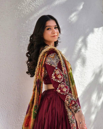 Navratri Special Designer Lehenga Choli – Heavy Muslin Cotton with Real Mirror Work, Handcrafted Dupatta, Festive Ethnic Wear