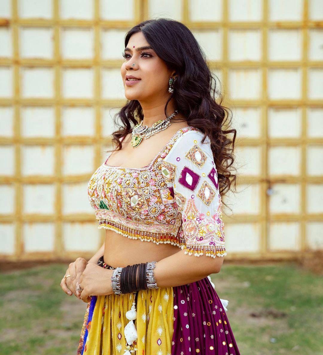 Navratri Special Muslin Cotton Lehenga Choli with Digital Print, Real Mirror Work & Handcrafted Lace Dupatta – Festive Ethnic Wear