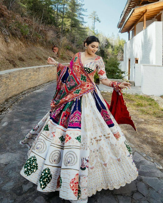 Designer Muslin Cotton Lehenga Choli with Digital Print, Real Mirror Work & Dupatta – Festive Indian Outfit for Navratri and Weddings