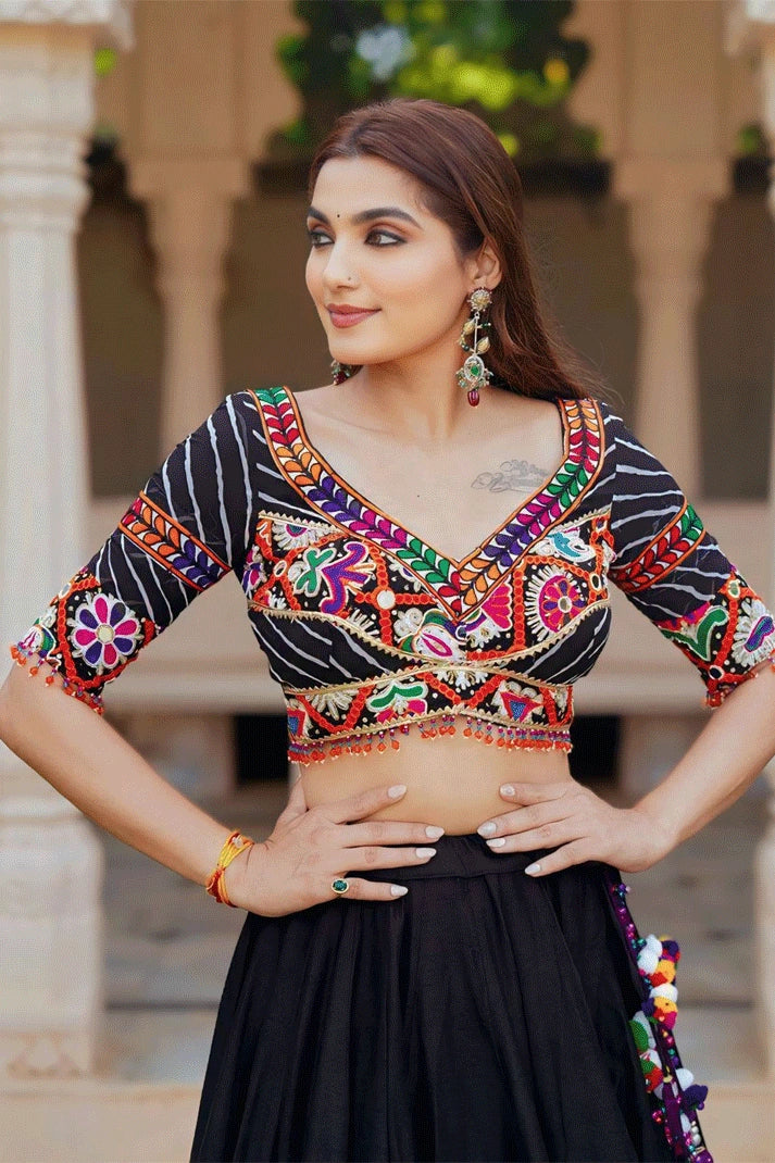 Prachi Solanki Gujarati Black Purple Combination Chaniya Choli For Navratri