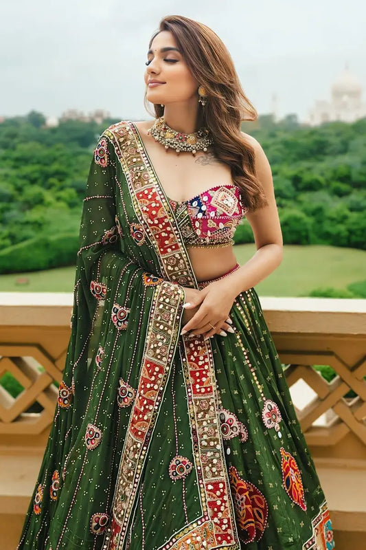 Indian Traditional Prachi Solanki Lehenga Choli For Navratri