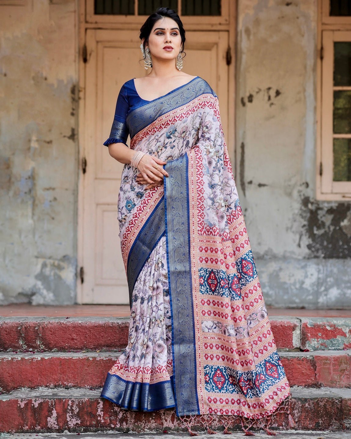 Pure Silk Digitally Printed Saree Weaved With Golden Zari Comes With Tassels