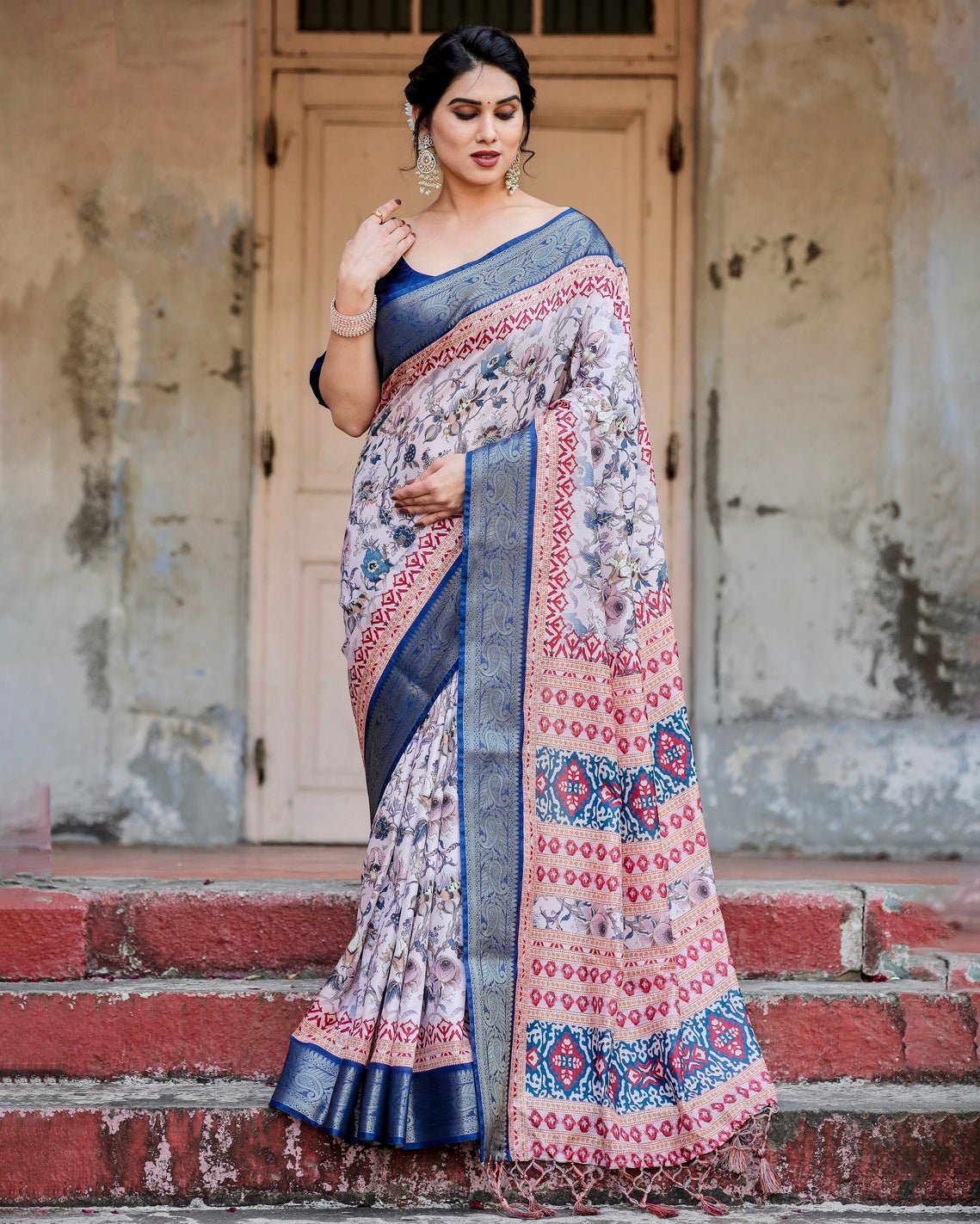 Pure Silk Digitally Printed Saree Weaved With Golden Zari Comes With Tassels