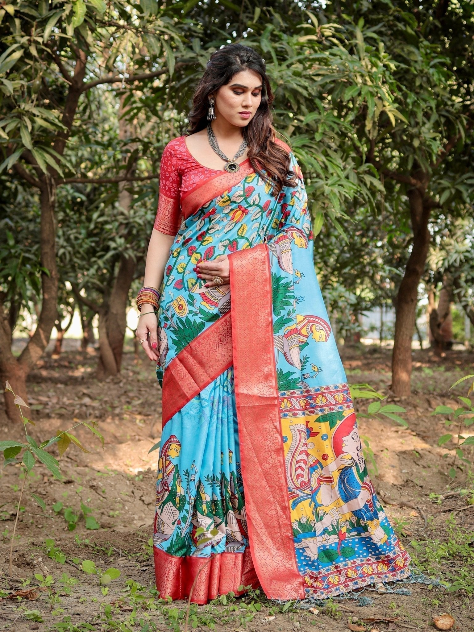 Pure Silk Digitally Printed Saree Weaved With Golden Zari Comes With Tassels