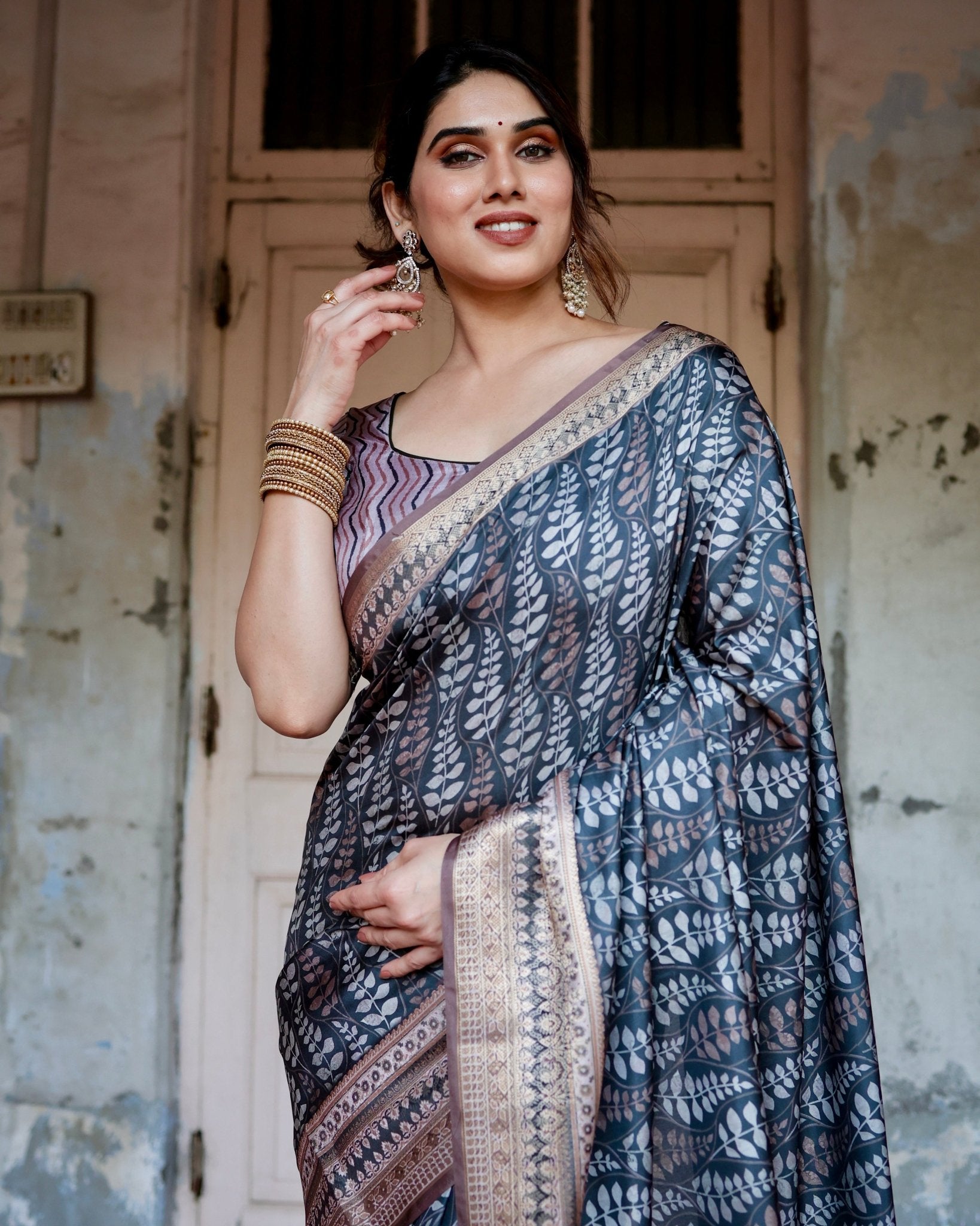 Pure Silk Digitally Printed Saree Weaved With Golden Zari Comes With Tassels