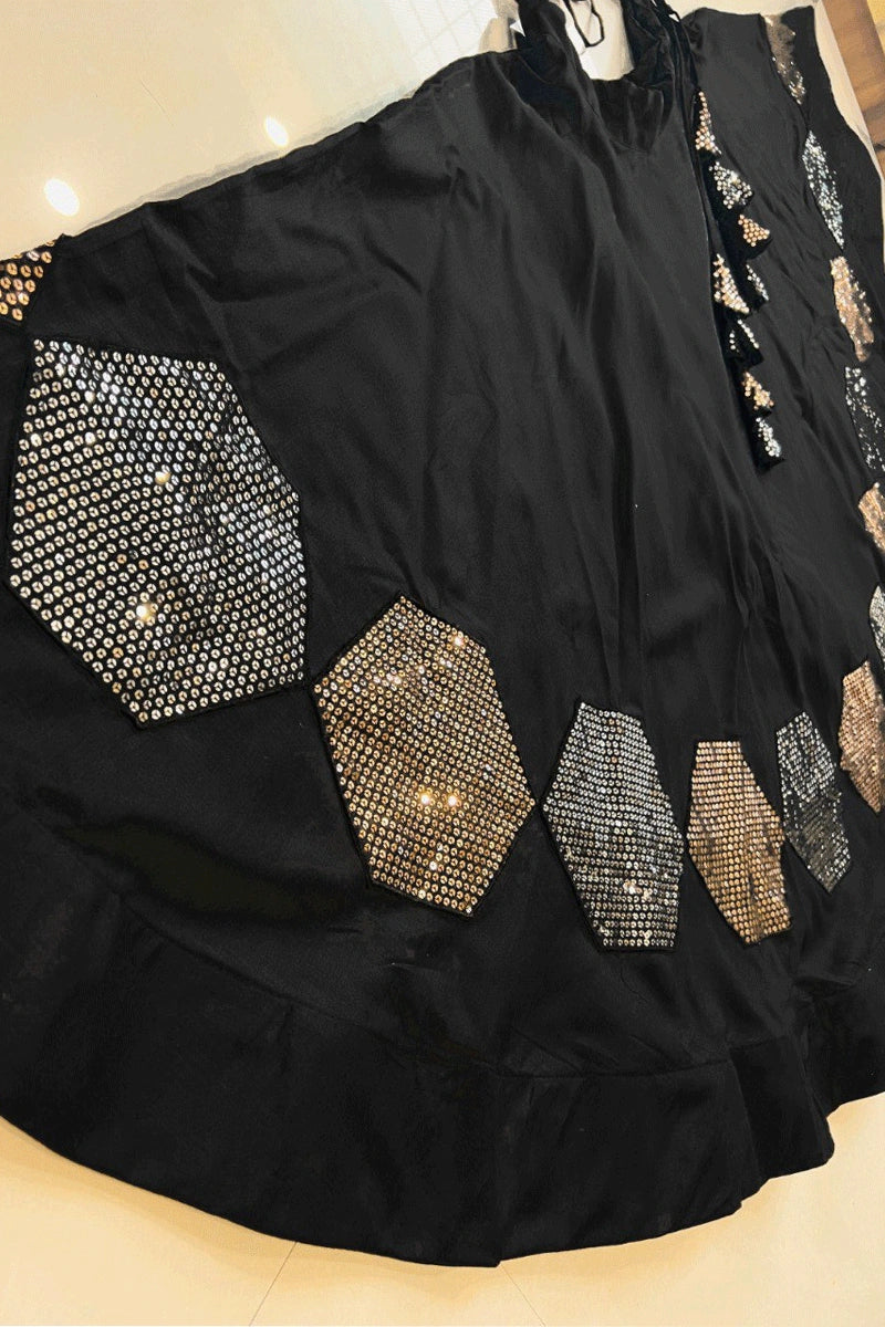 Prachi Solanki Fully Stitched Black Chaniya Choli For Navratri
