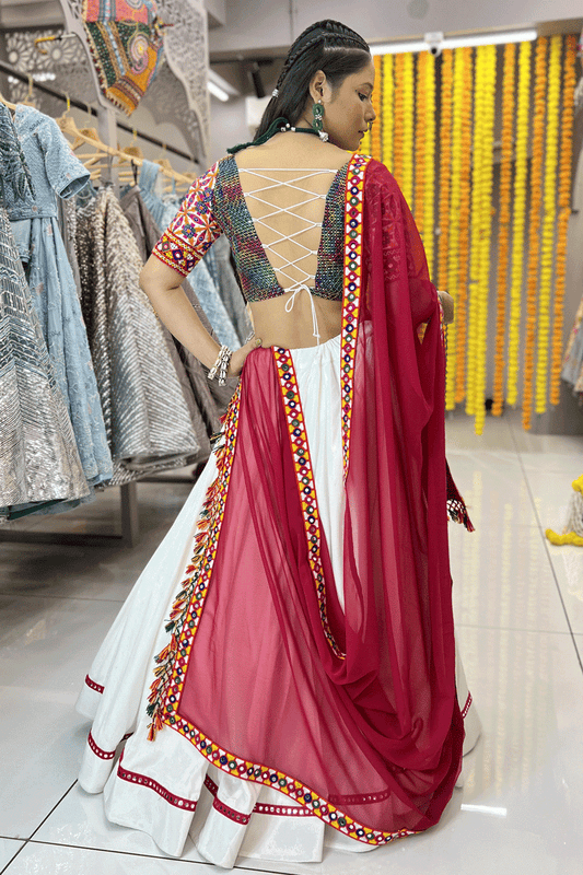 Gamthi Work White Lehenga Designs For Navratri